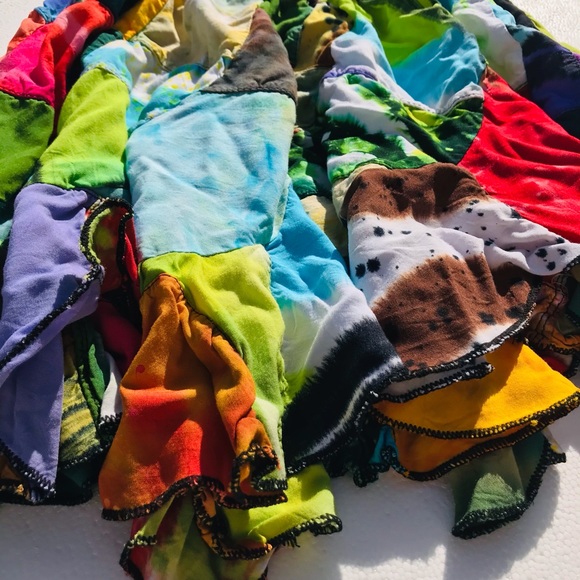 Indonesian Patchwork Handmade Mini Skirt ✨2x Host Pick✨ - Picture 3 of 13